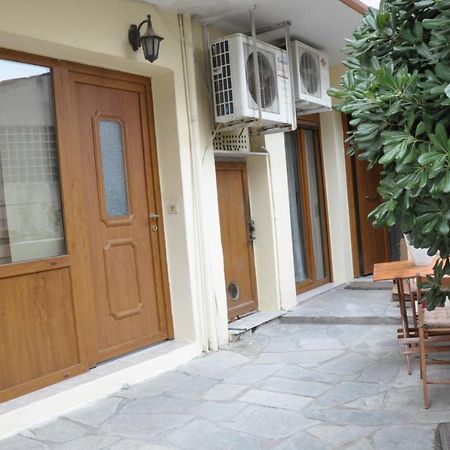 Frida'S House In Old Town Thessalonikiアパートメント エクステリア 写真