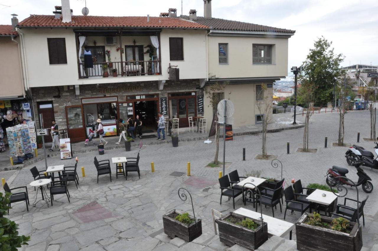 Frida'S House In Old Town Thessalonikiアパートメント エクステリア 写真